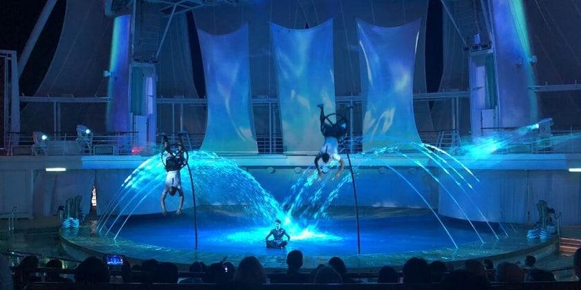 Hiro showing at the Aqua Theater on Symphony of the Seas (Photo: roscoe123/Cruise Critic Member)