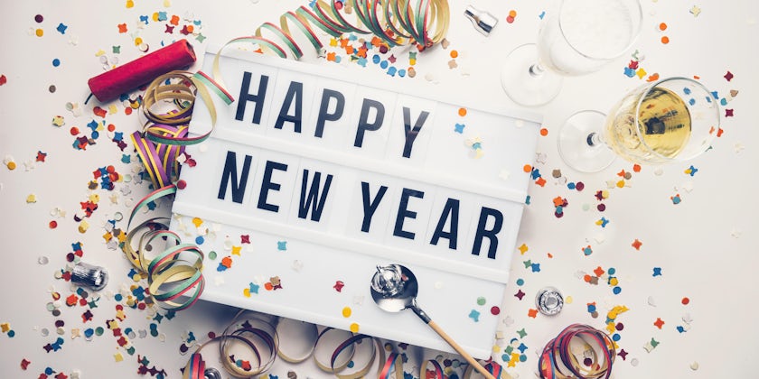 New Year Decorations (Photo: r.classen/Shutterstock) 