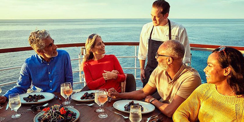Dining with the chef on a Seabourn cruise (Photo: Seabourn Cruise Line)