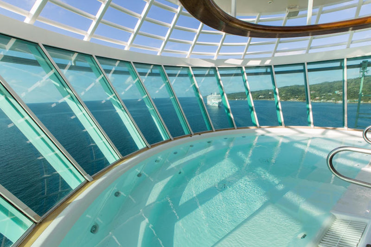 Solarium On Royal Caribbean Liberty Of The Seas Cruise Ship Cruise Critic solarium-on-royal-caribbean-liberty-of-the-seas-cruise-ship-cruise-critic