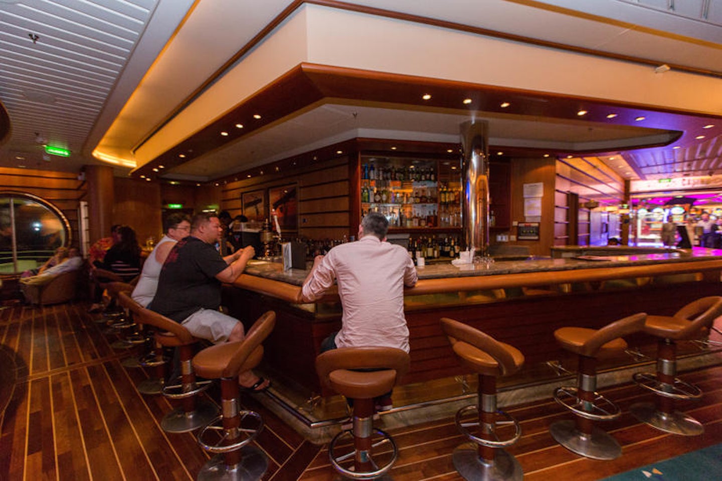 Schooner Bar on Liberty of the Seas