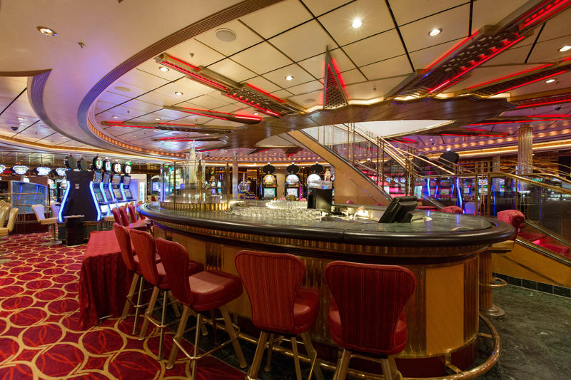 cruise casino royal caribbean allure