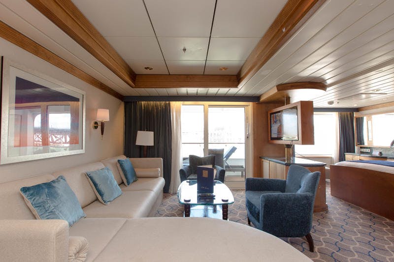 Owner's Suite on Royal Caribbean Voyager of the Seas Cruise Ship