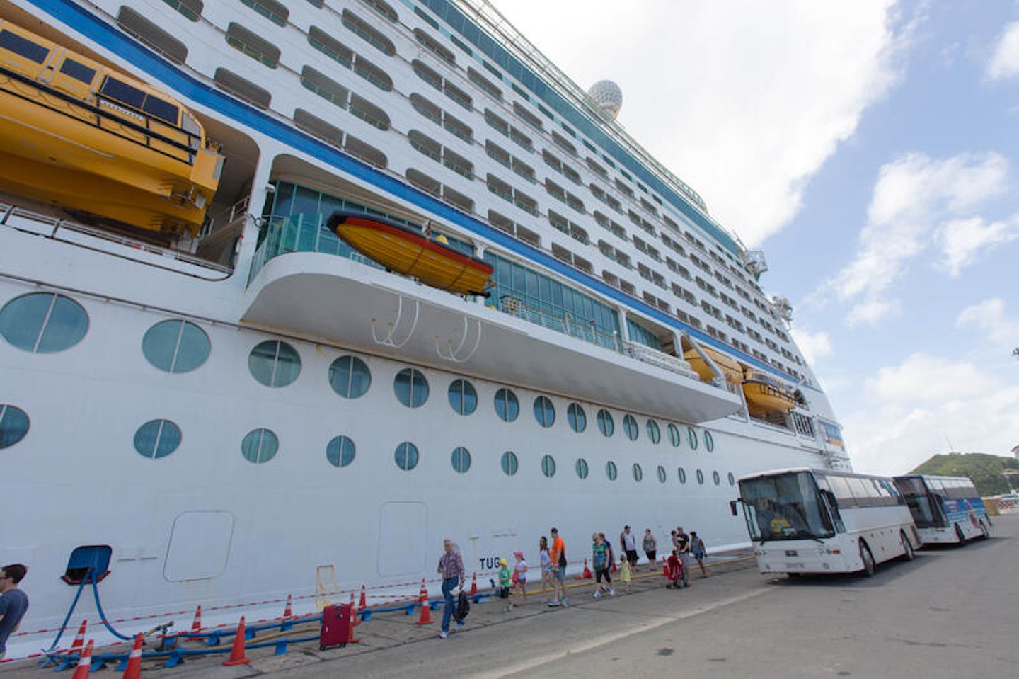 cruise ship tours noumea