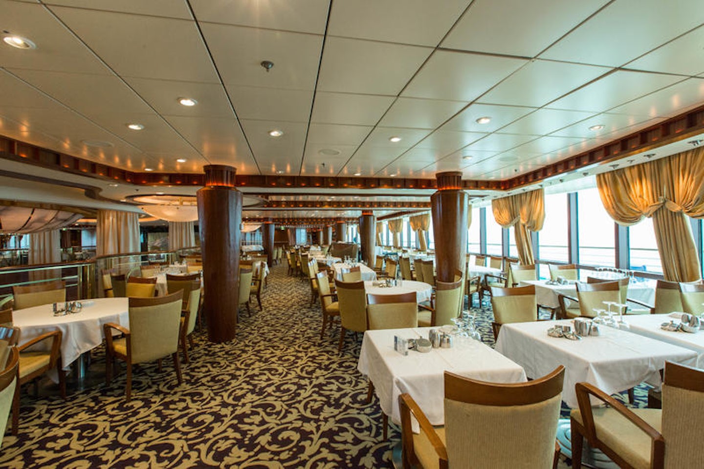 Radiance Of The Seas Dining Room