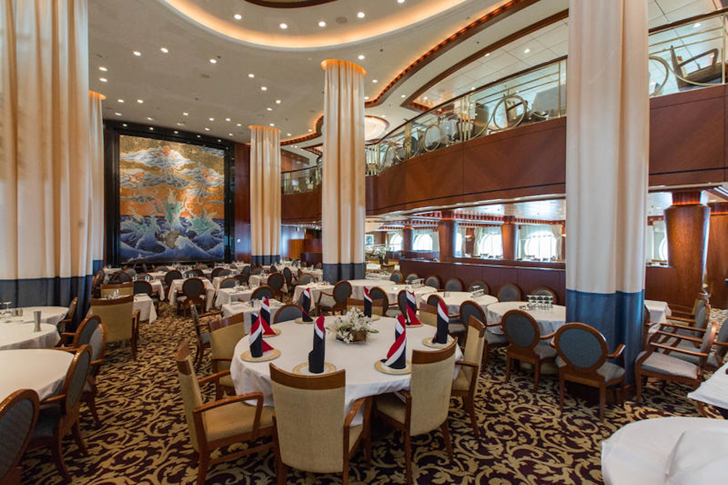 Cascades Dining Room on Radiance of the Seas