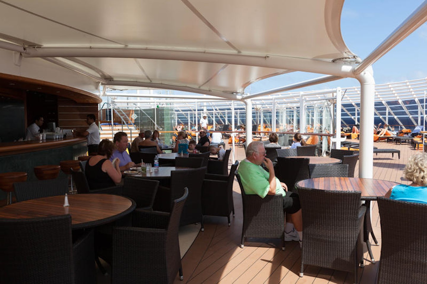The One Bar on MSC Divina