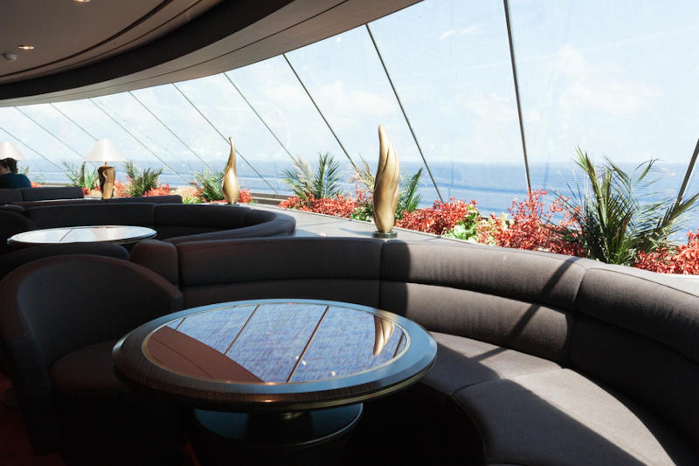 Top Sail Lounge on MSC Divina