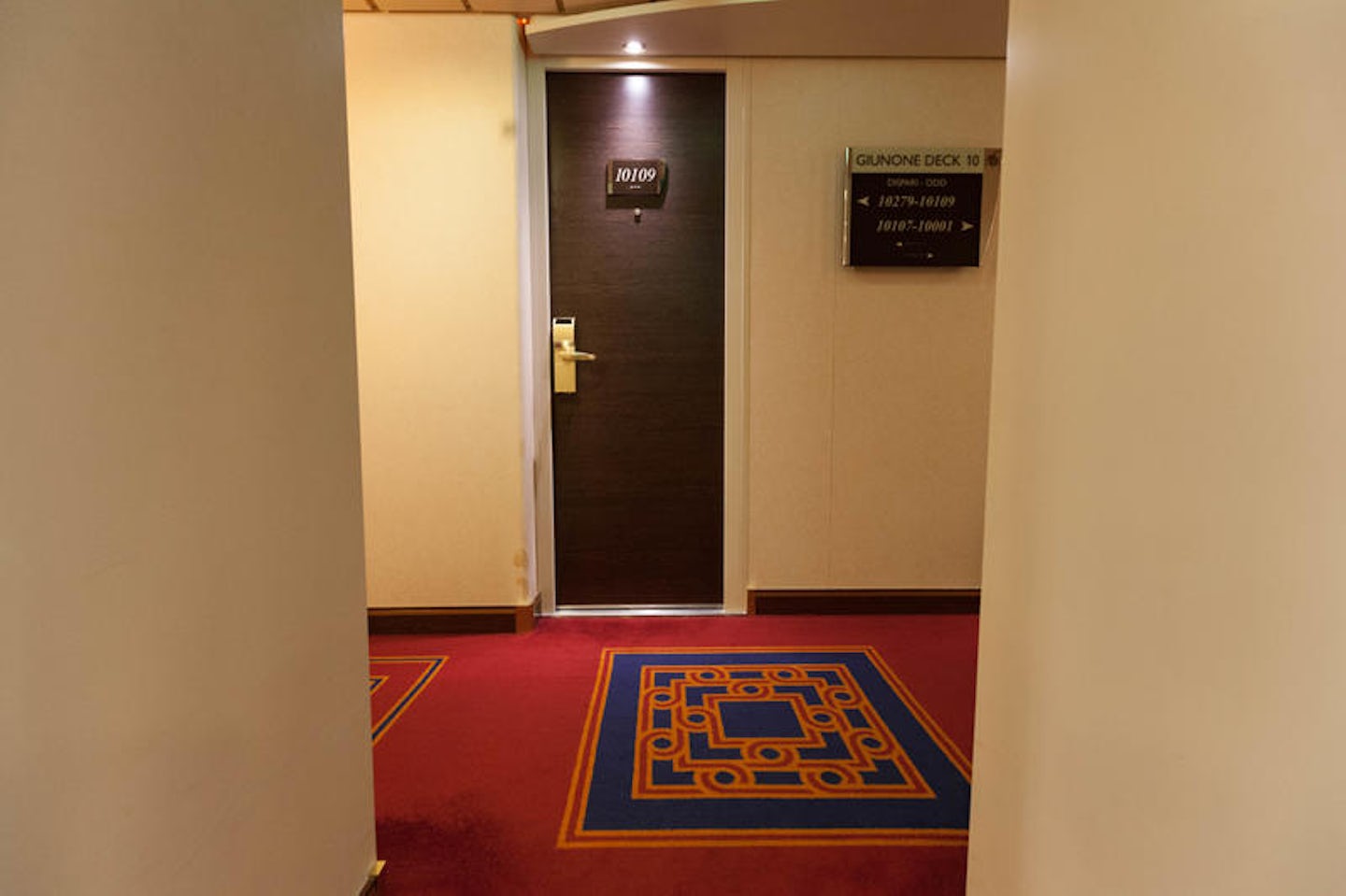 Hallways on MSC Divina