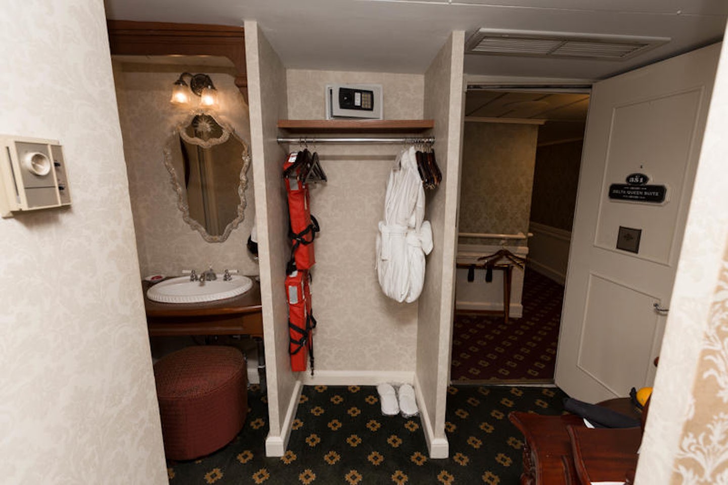 The Stern Luxury Suite with Open Balcony on American Queen