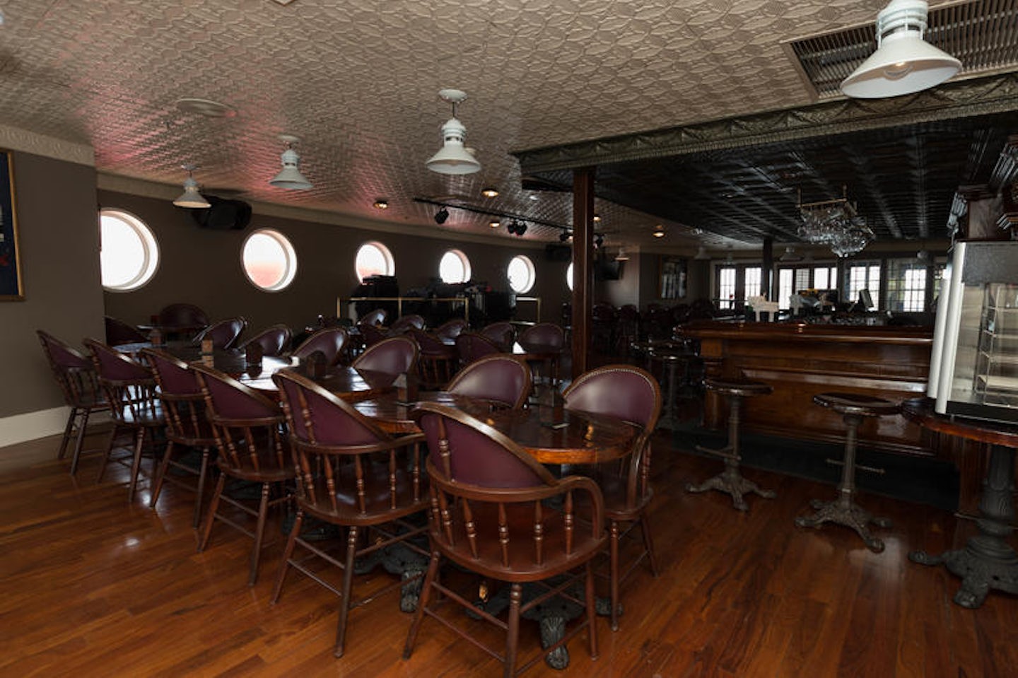Engine Room Bar on American Queen