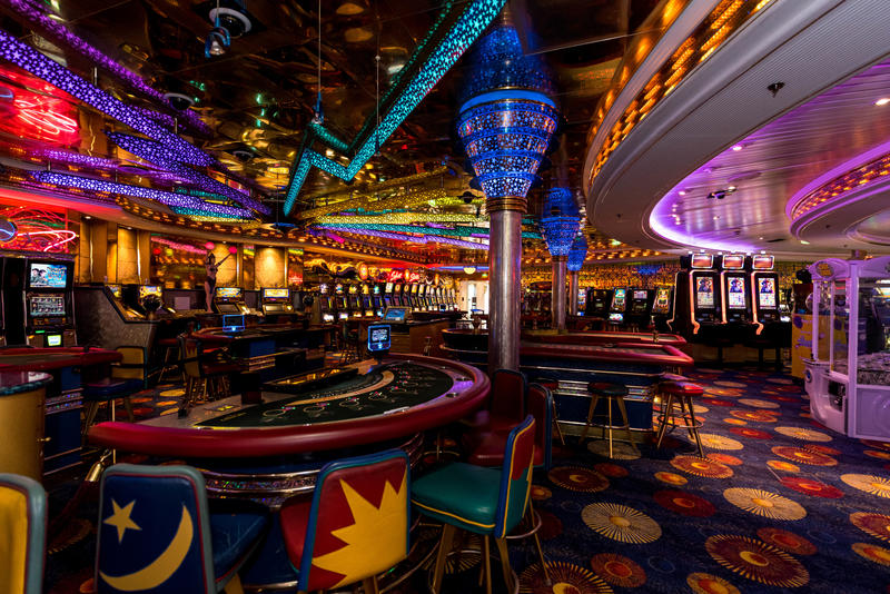 royal caribbean casino offer