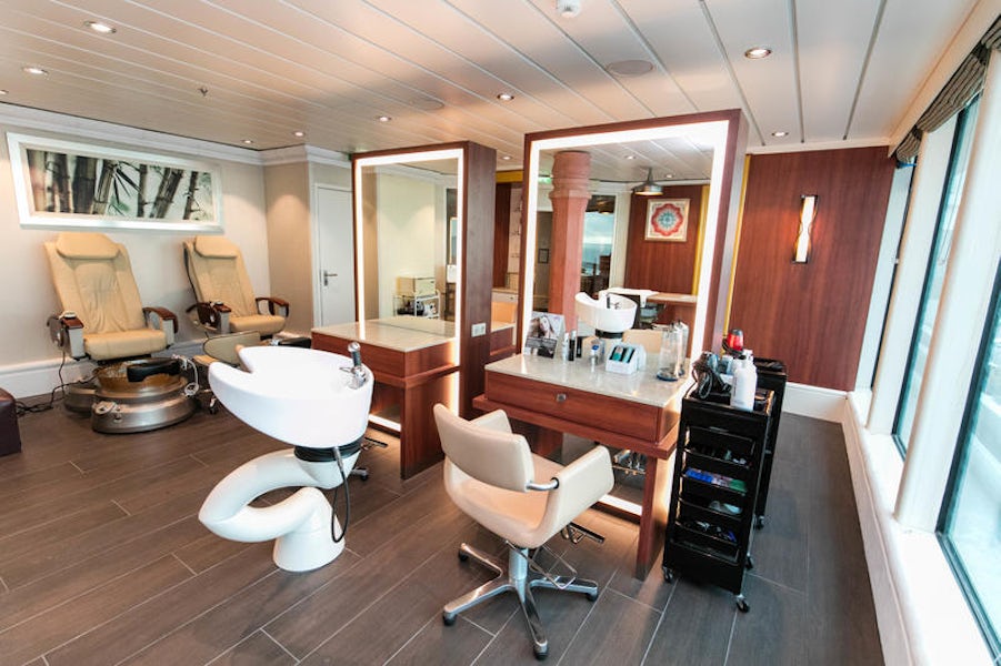 cruise ship jobs hairdressing