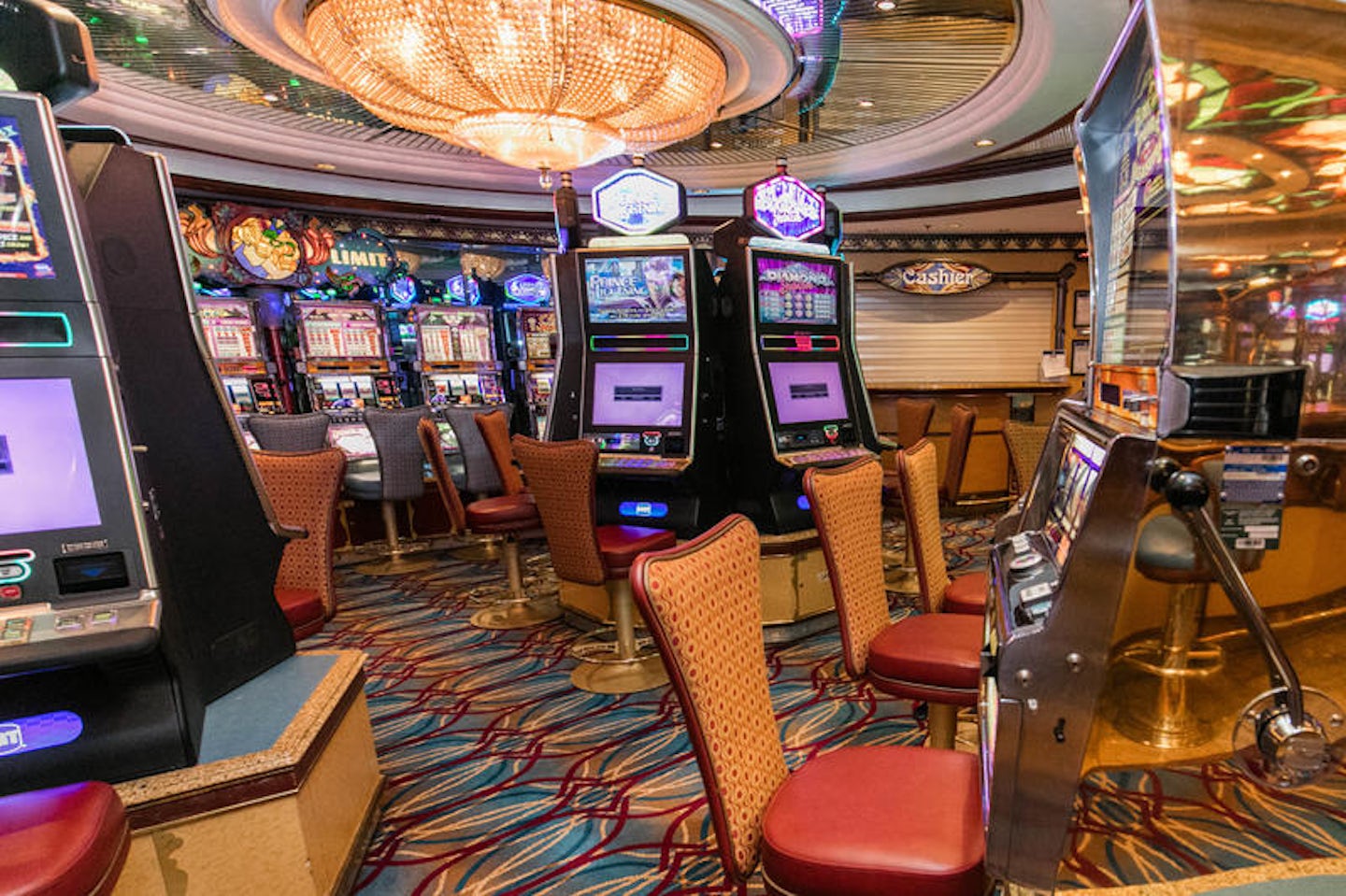 Casino Royale on Royal Caribbean Jewel of the Seas Cruise Ship - Cruise ...
