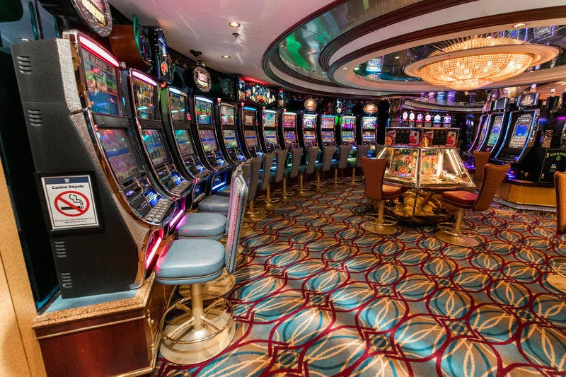 Casino Royale on Royal Caribbean Jewel of the Seas Cruise Ship Cruise