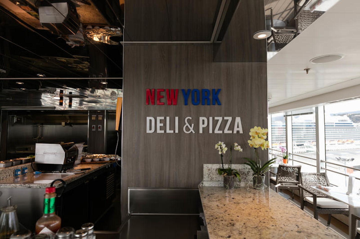 New York Deli & Pizza on Koningsdam