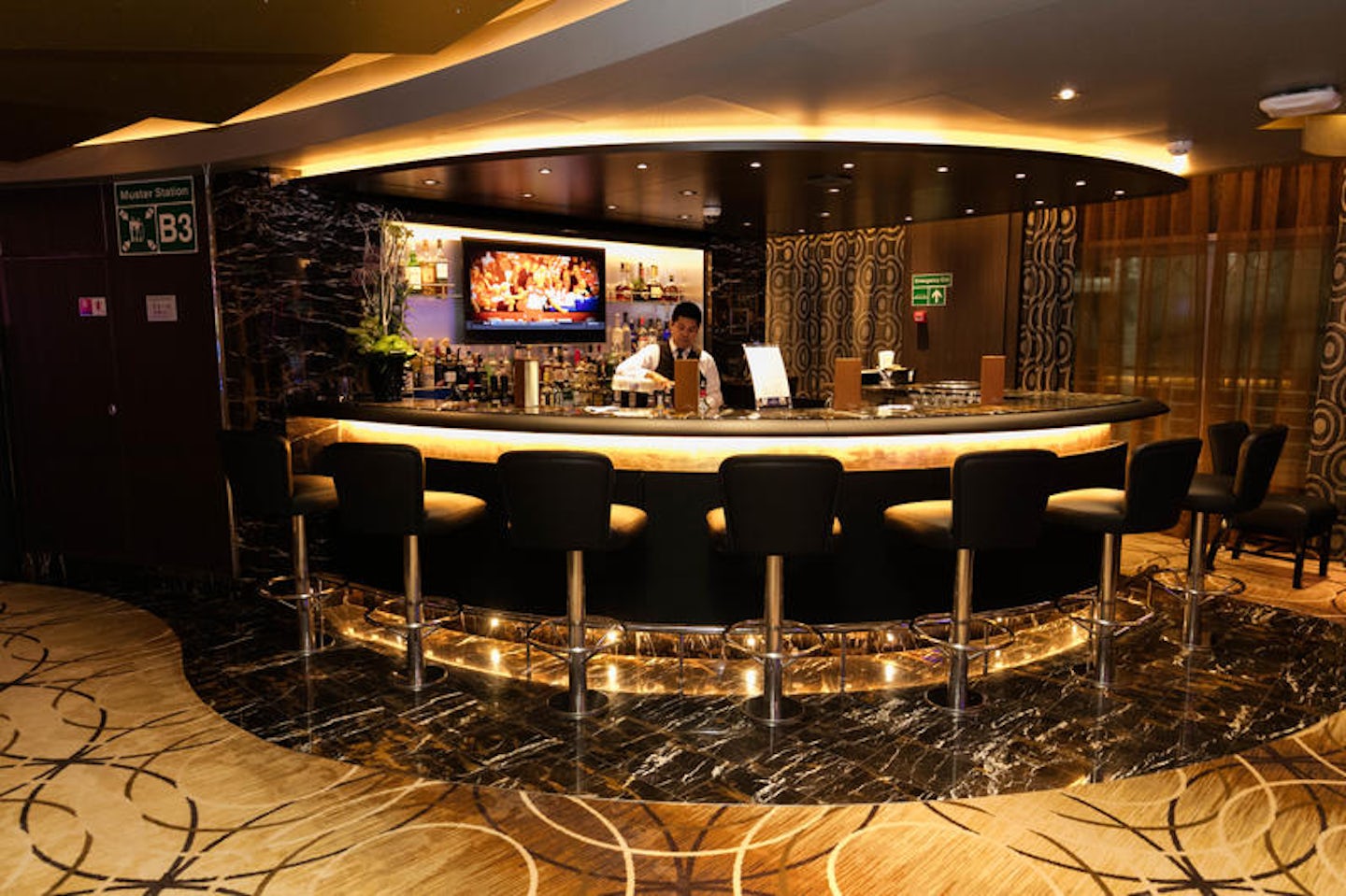Casino Bar on Koningsdam