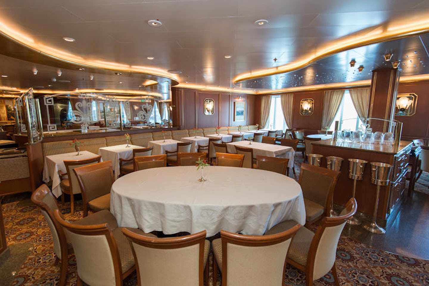 Michelangelo Dining Room on Ruby Princess