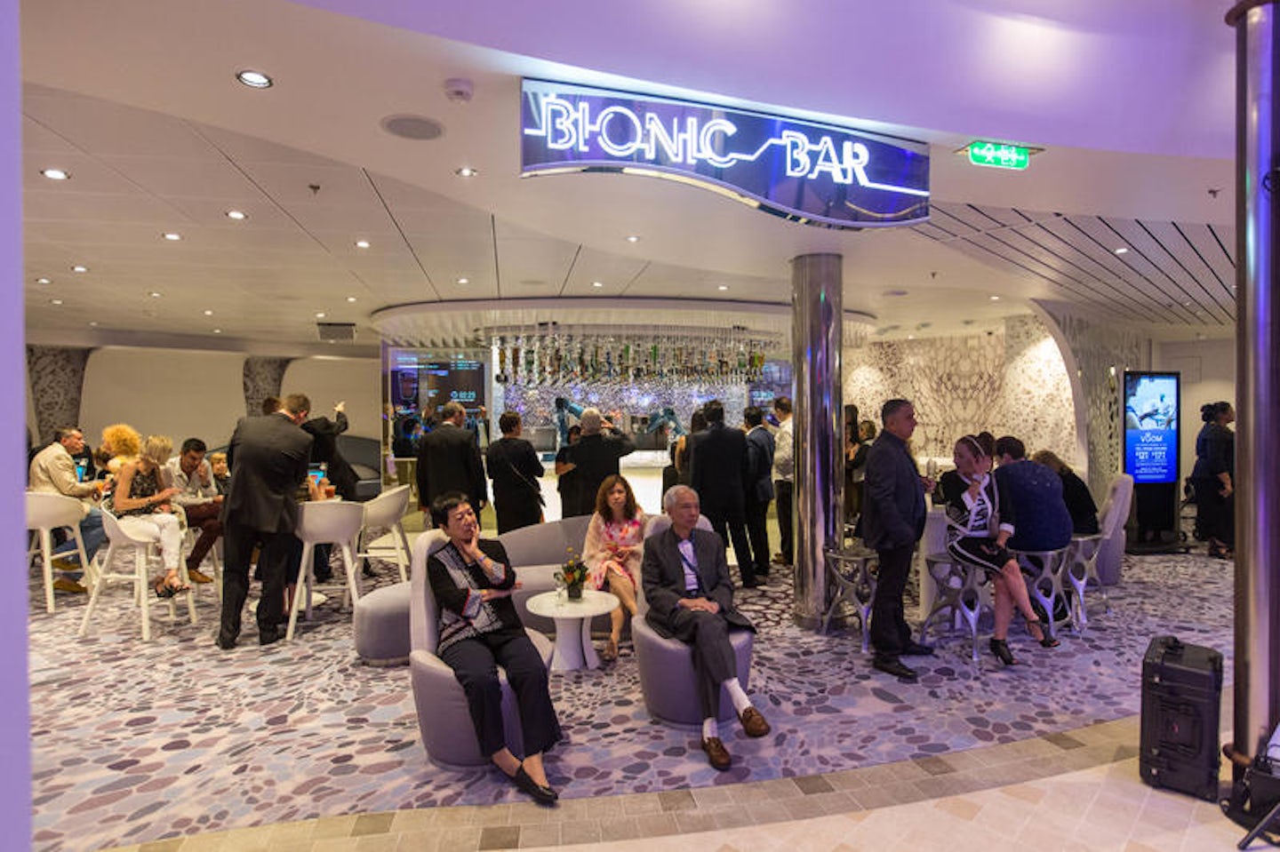 Bionic Bar on Harmony of the Seas