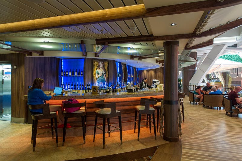 Schooner Bar on Royal Caribbean Harmony of the Seas Cruise Ship