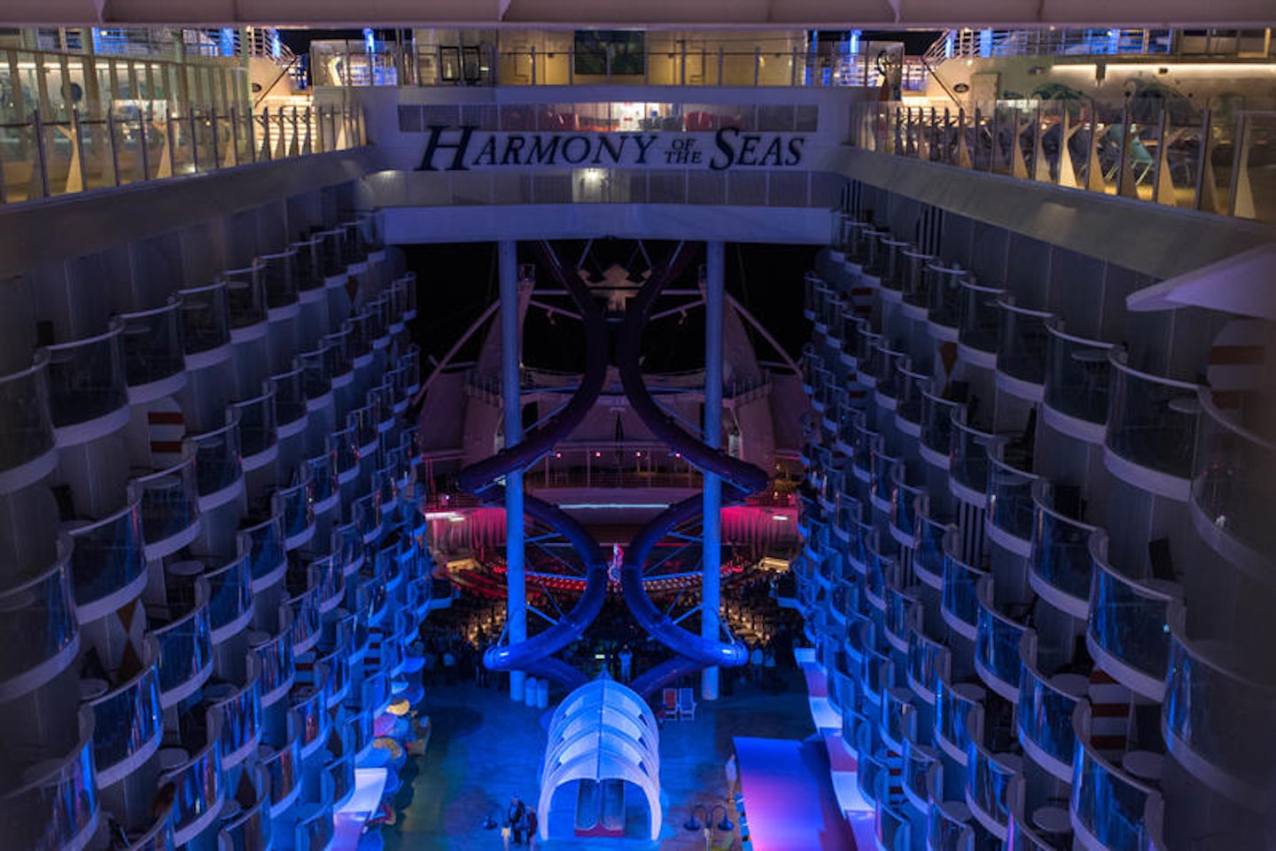 Aqua Theater on Harmony of the Seas