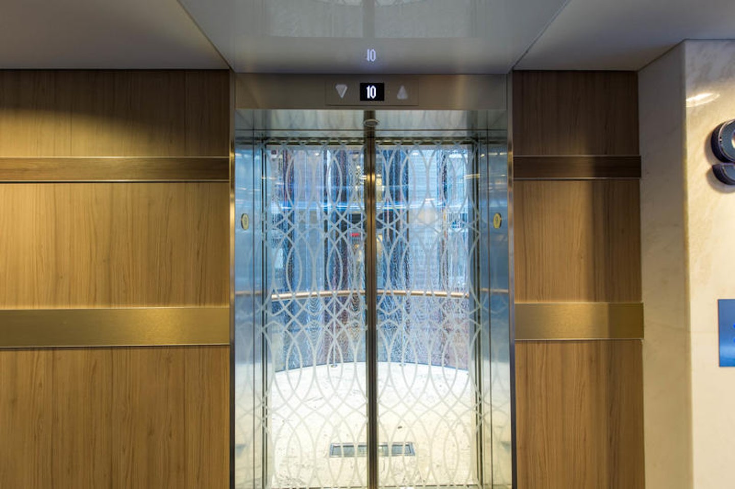 Elevators on Harmony of the Seas