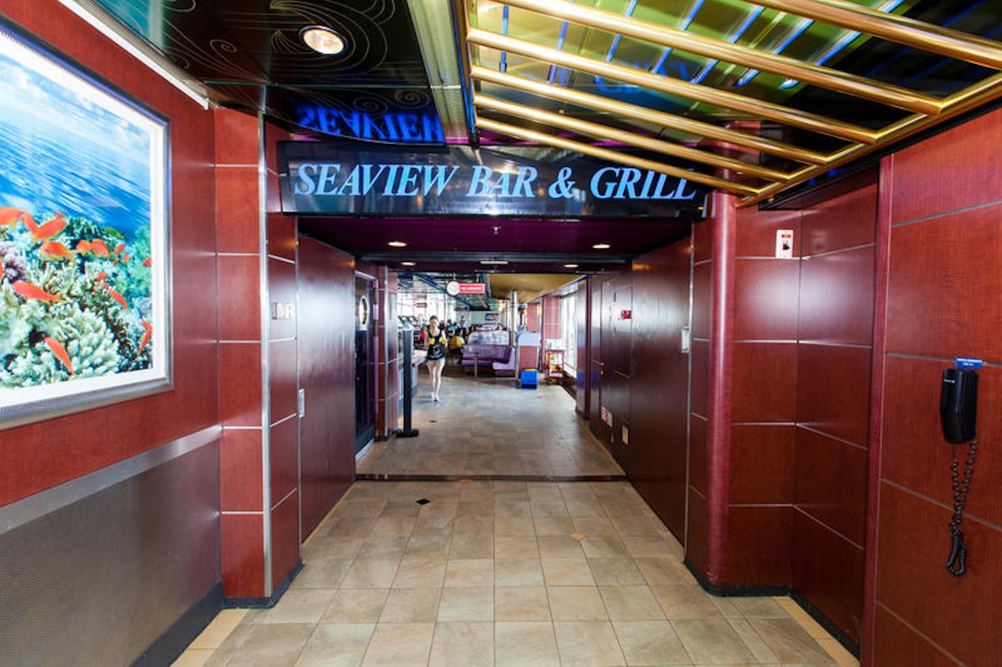 Seaview Bar & Grill on Carnival Sensation