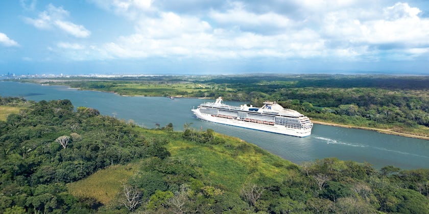 Coral Princess Cruising Through the Panama Canal (Photo: Princess Cruises) 