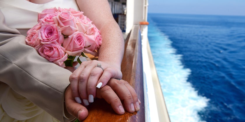 Renewing Your Vows At Sea (Photo: NVCstudio/Shutterstock)