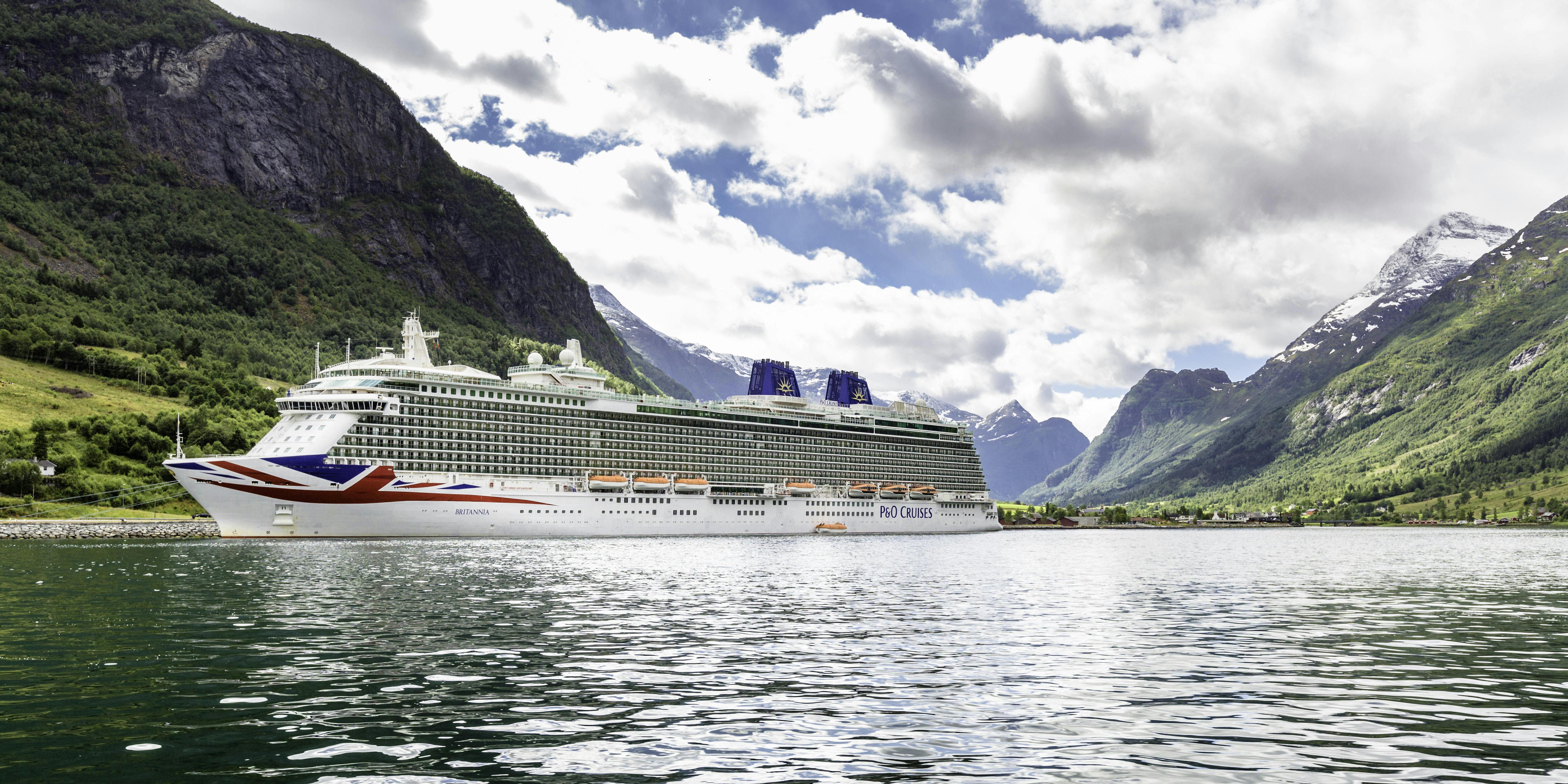 10 most popular ships for UK cruisers