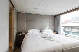 Owner's One-Bedroom Suite