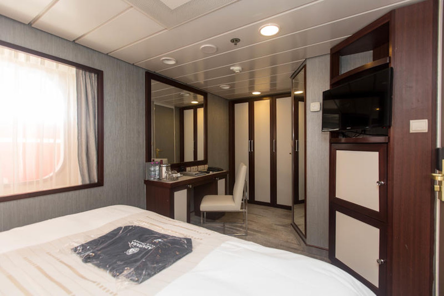 The Club Oceanview Cabin (Obstructed View) on Azamara Journey