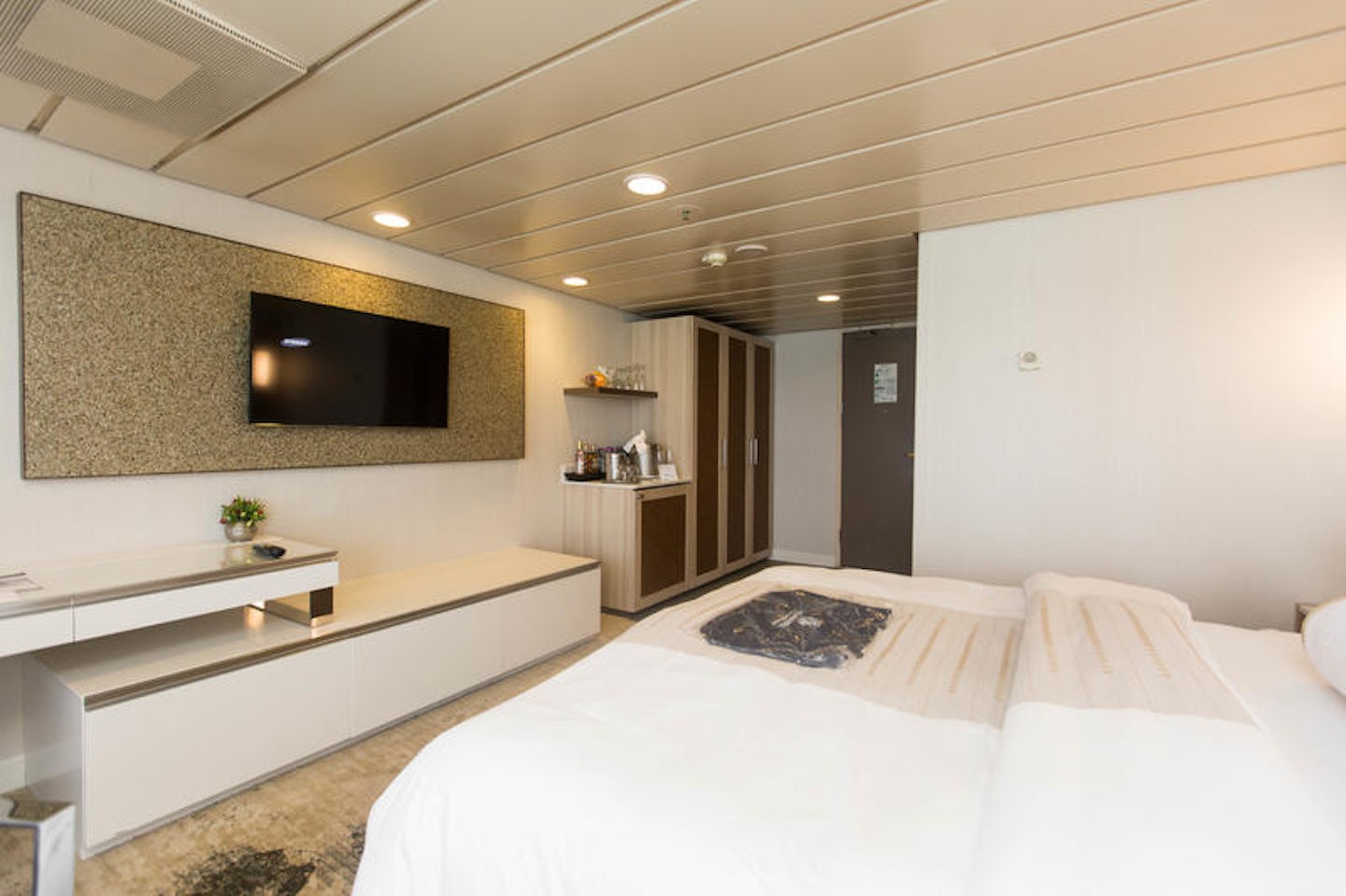 The Club Continent Suite on Azamara Journey