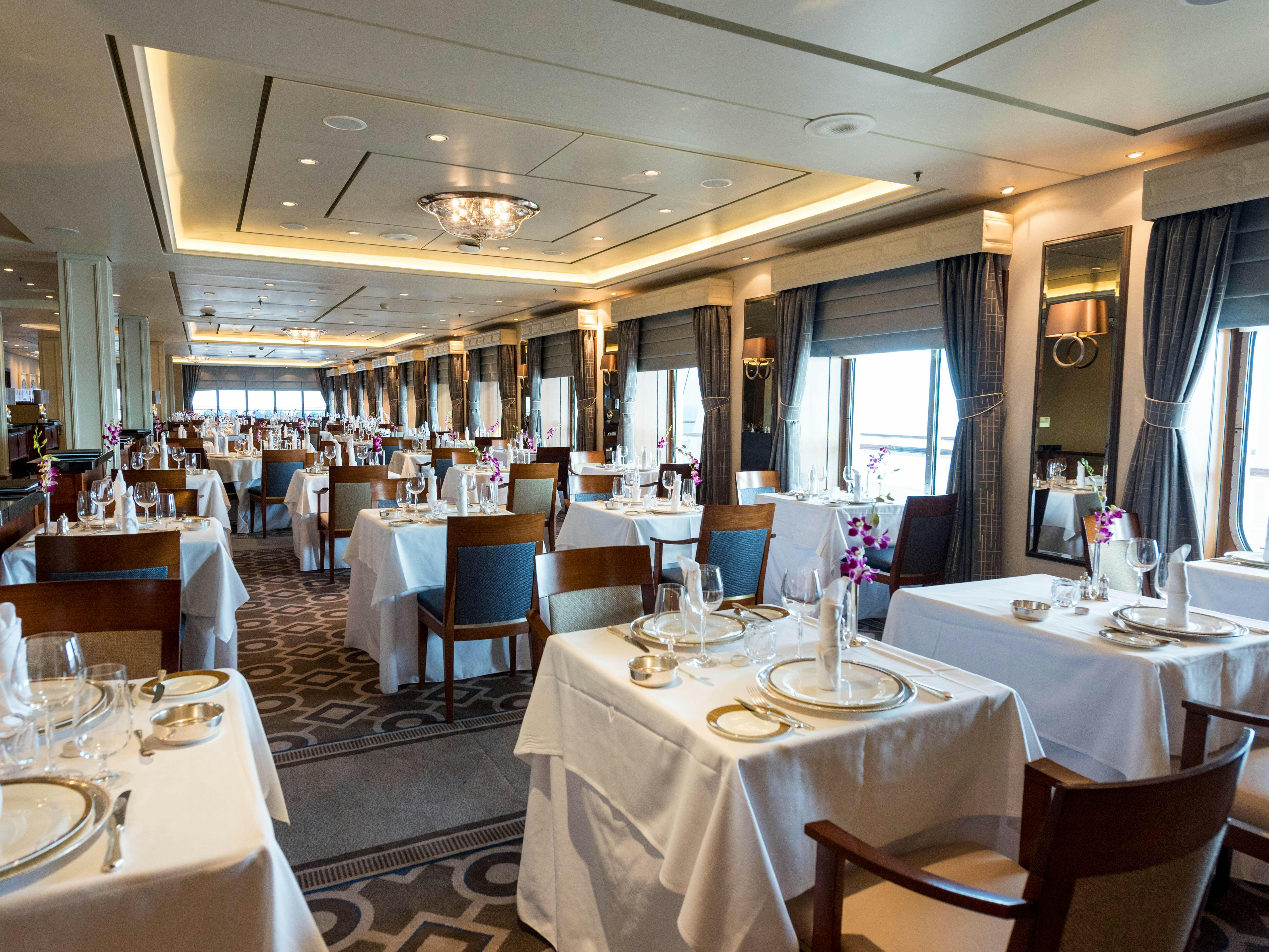 Queen Mary 2 (QM2) Dining Restaurants & Food on Cruise Critic