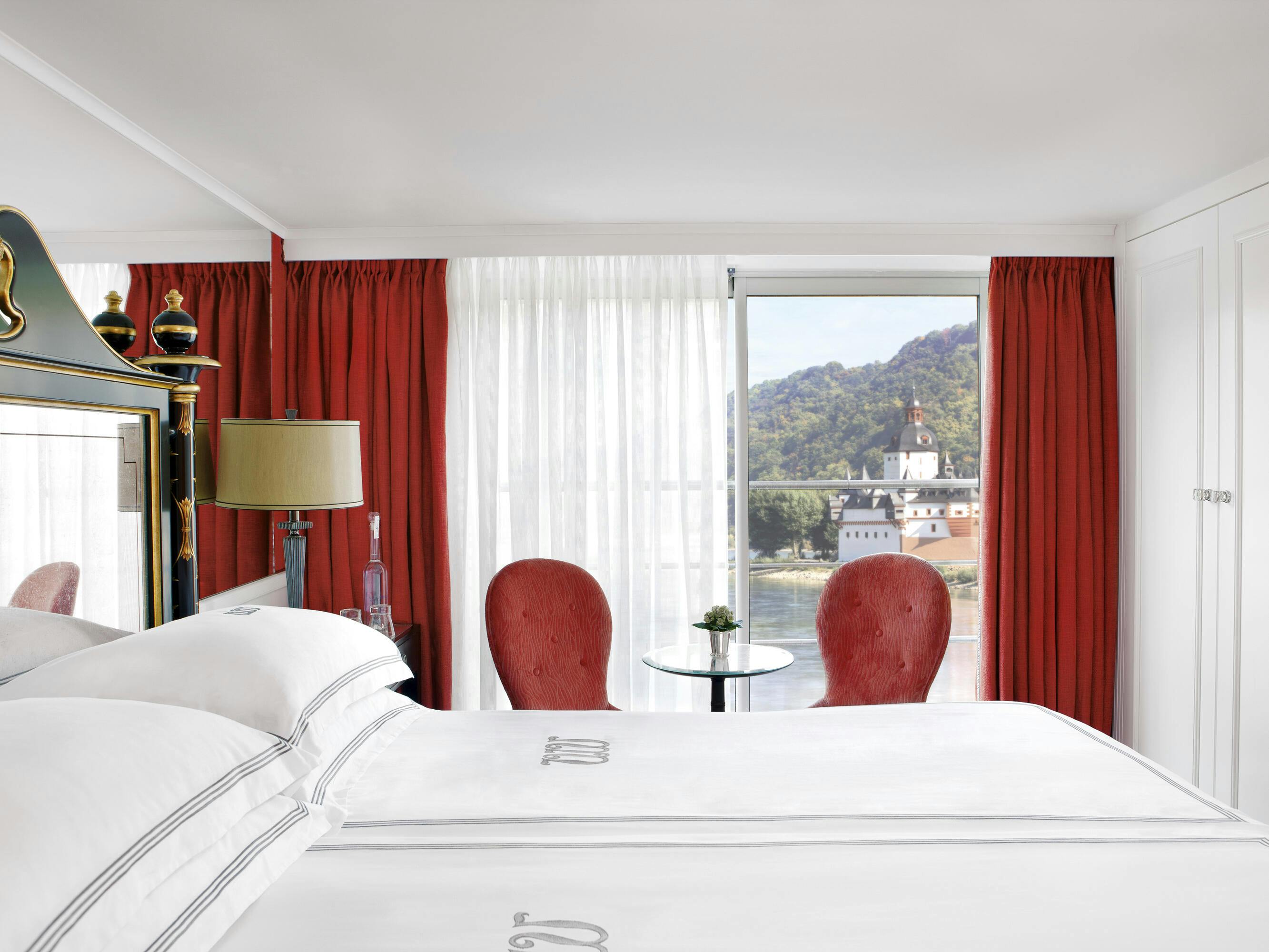 uniworld river cruise reviews