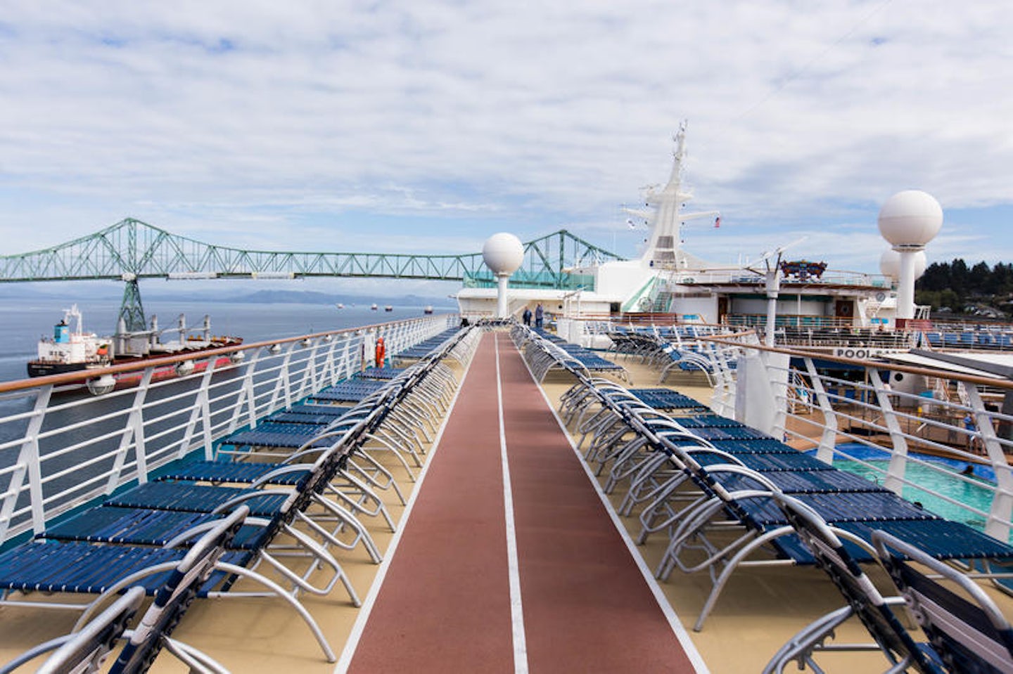 Jogging Track on Explorer of the Seas