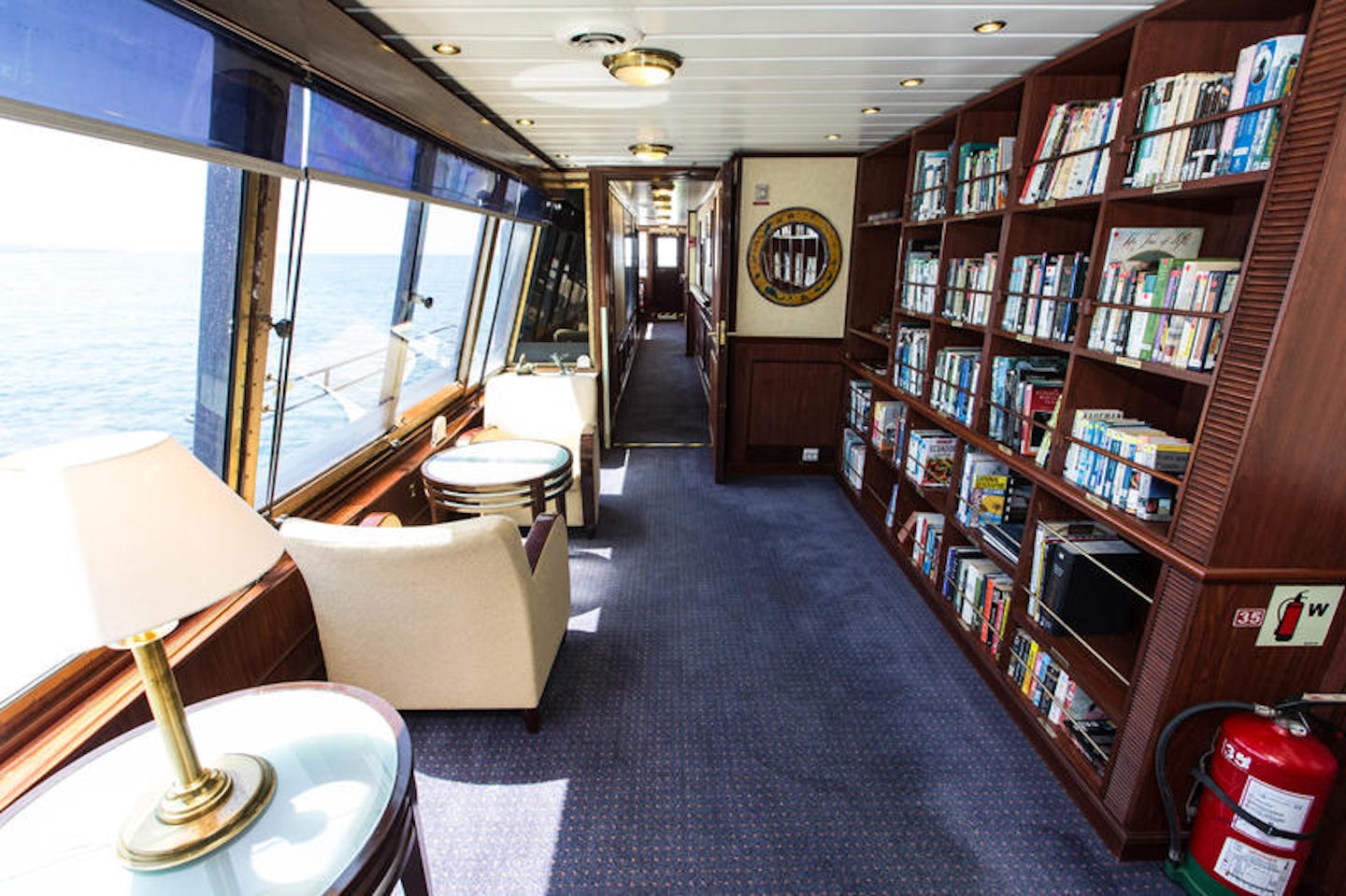 Library on National Geographic Islander (Photo: Cruise Critic)