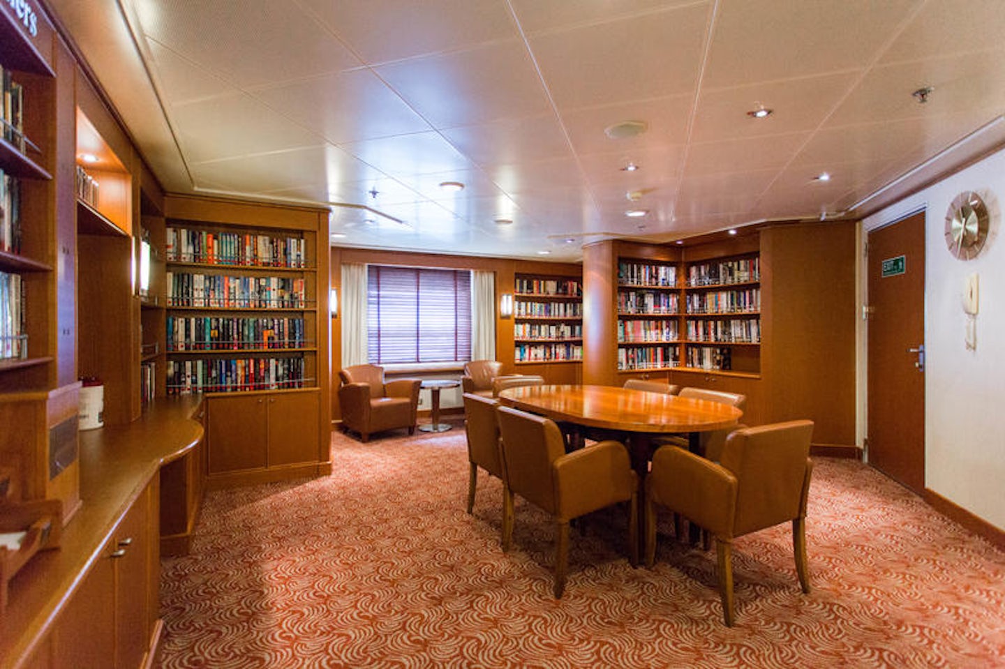 Library on Silver Whisper