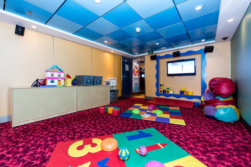 Splash Academy on Norwegian (NCL) Pride of America Cruise Ship Cruise