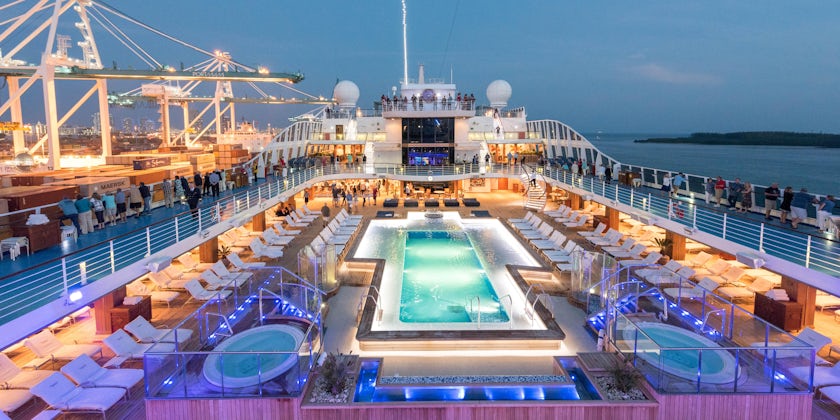 The Pool on Marina (Photo: Cruise Critic)