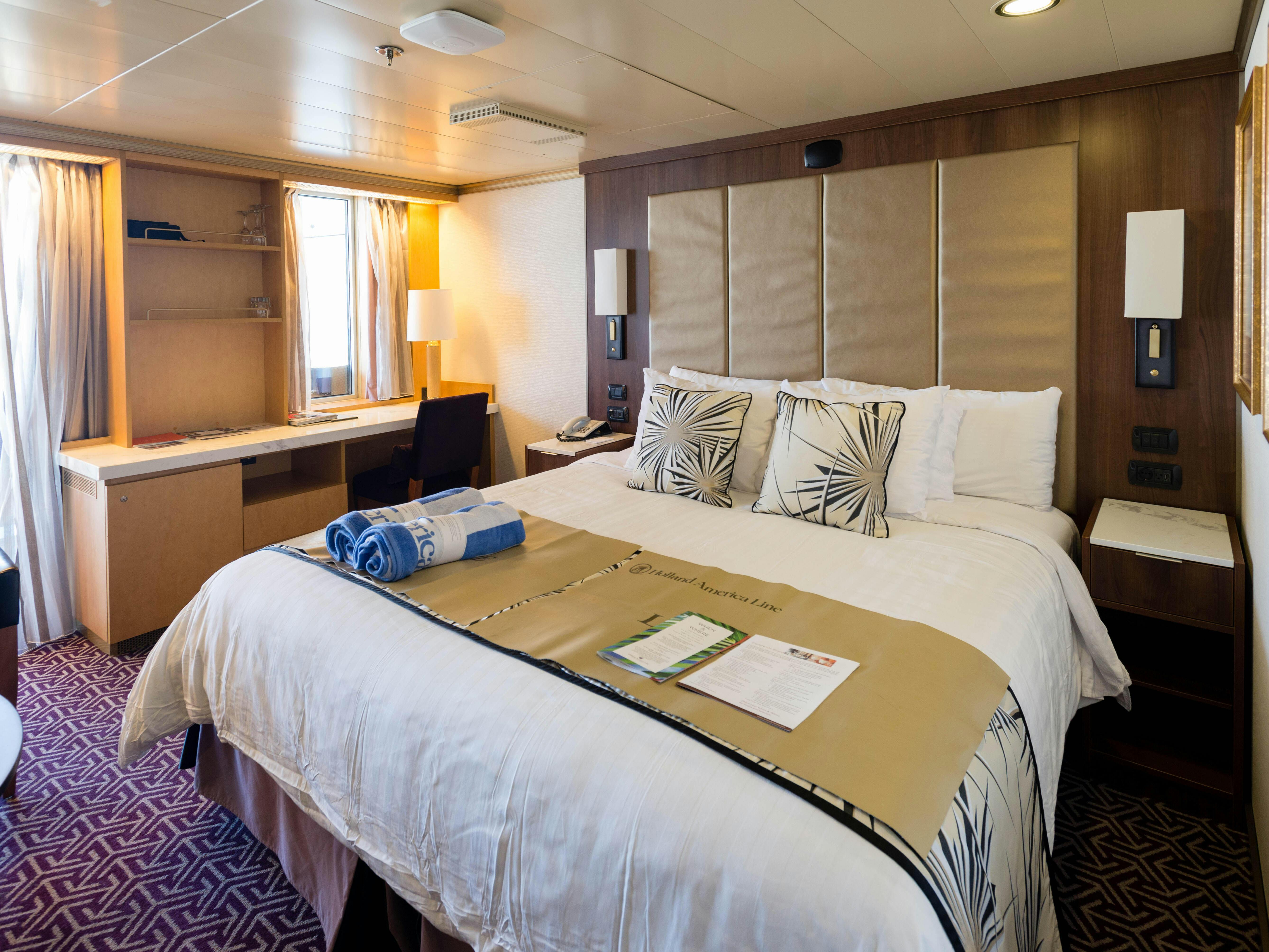 cruise critic holland america