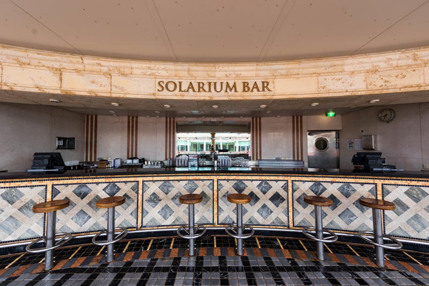 Solarium Bar on Adventure of the Seas
