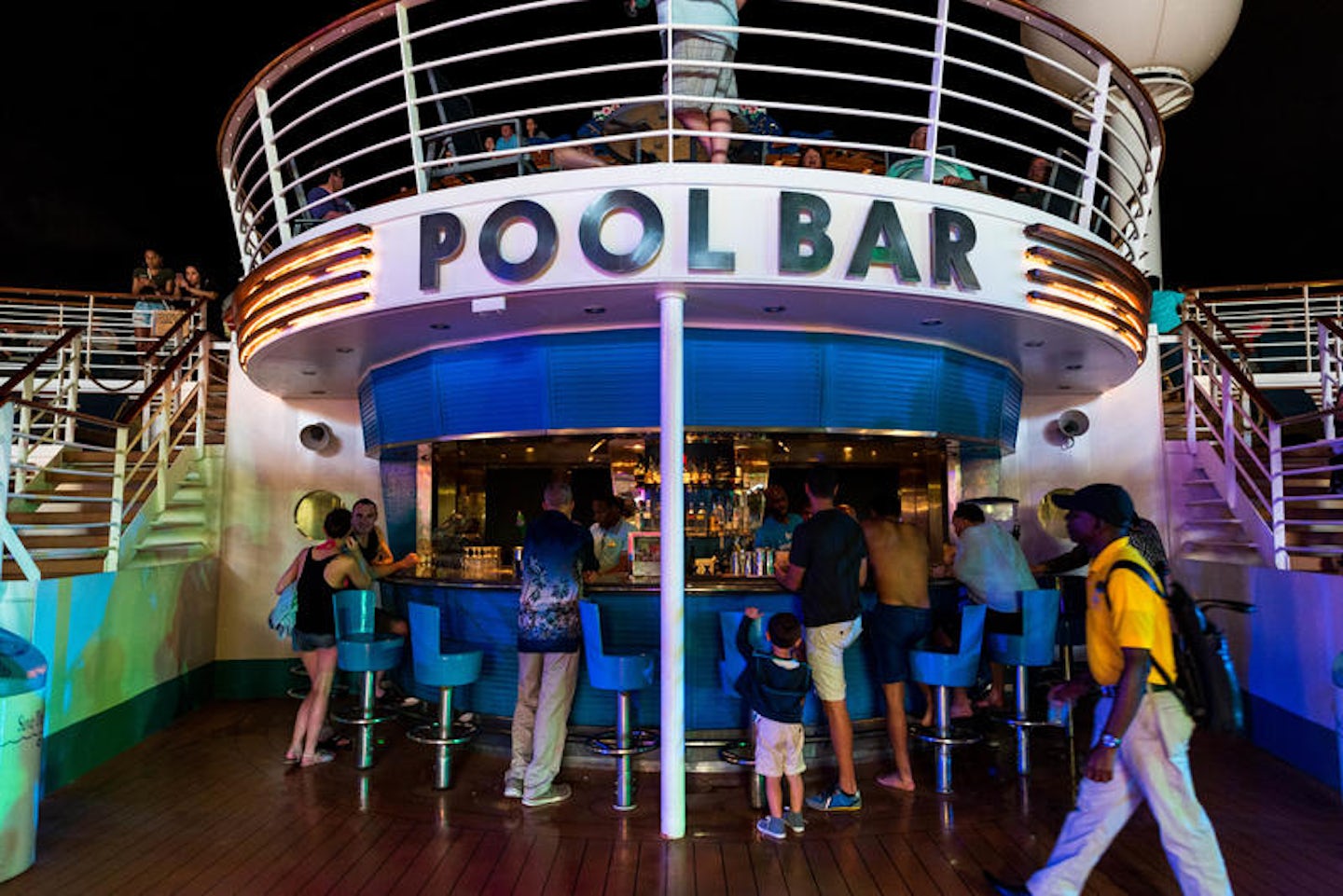Pool Bar on Adventure of the Seas