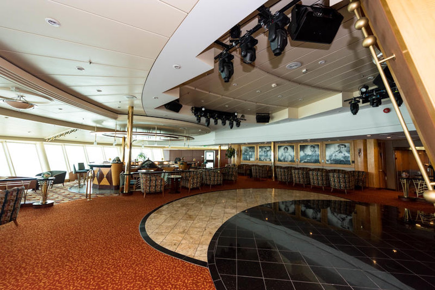 Viking Crown Lounge on Adventure of the Seas