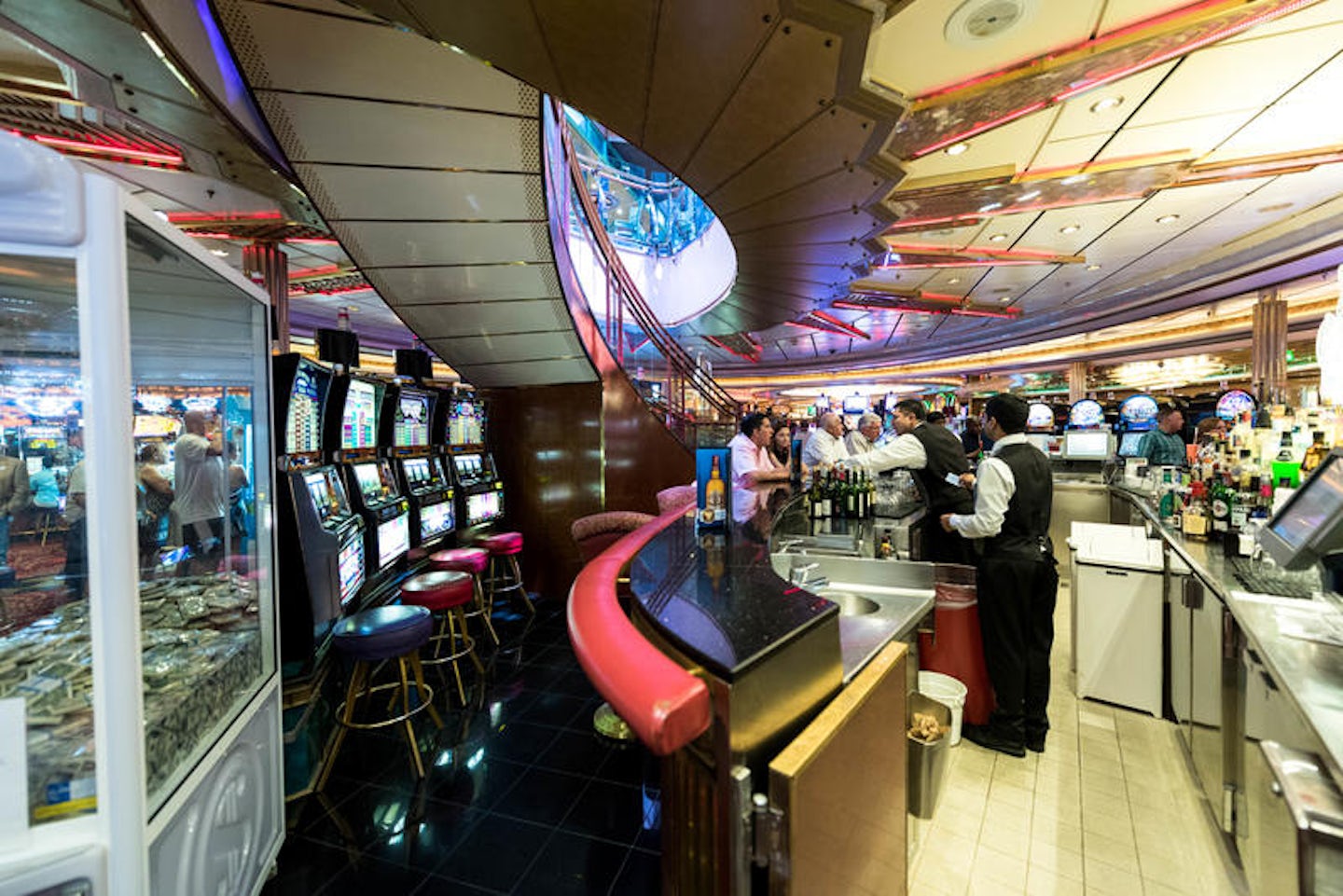 Casino Bar on Adventure of the Seas