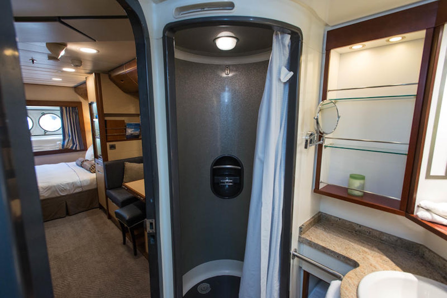 The Deluxe Oceanview Cabin (Category BX) on Wind Star