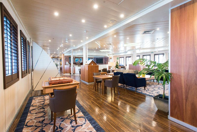 Yacht Club on Windstar Wind Surf Cruise Ship Cruise Critic