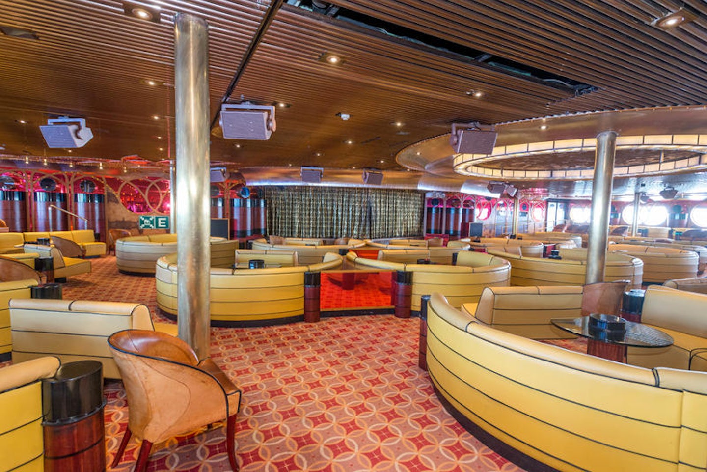 Queen Mary Lounge on Carnival Paradise