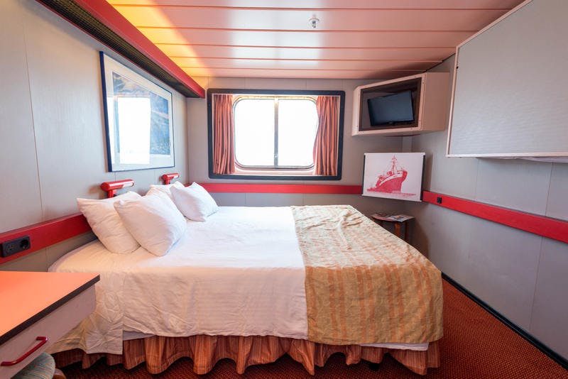 OceanView Cabin on Carnival Paradise Cruise Ship Cruise Critic