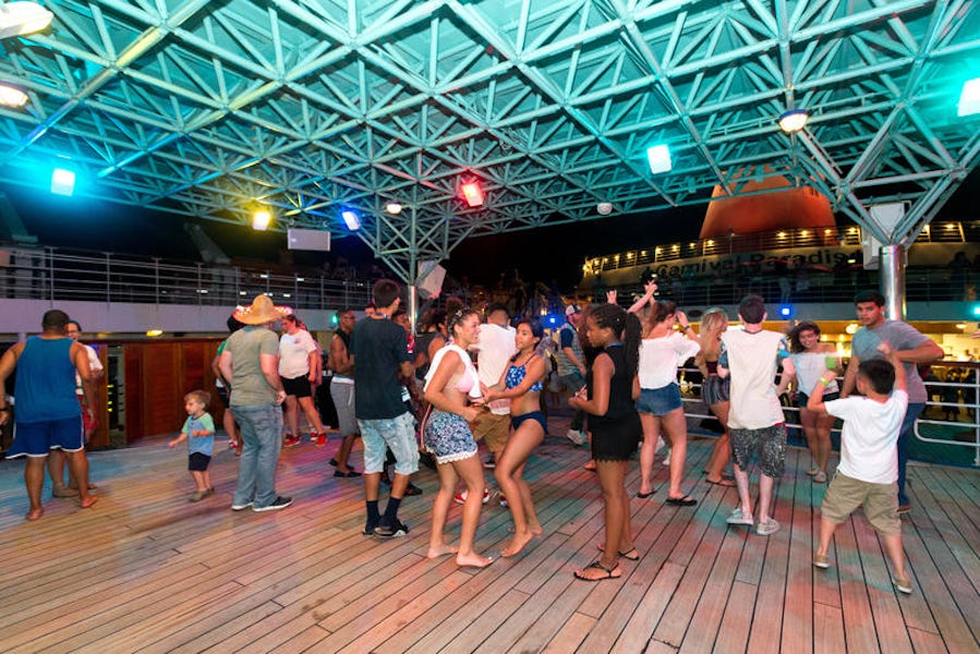 cruise ship dance party